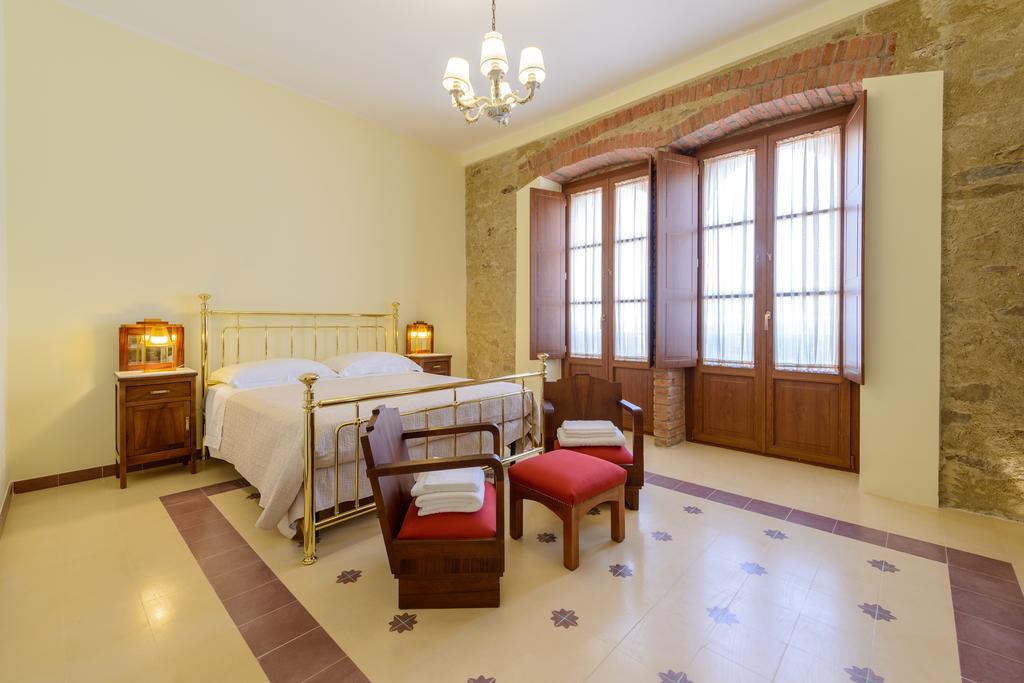 أولياسترو تشيلنتو La Bifora B&B الغرفة الصورة