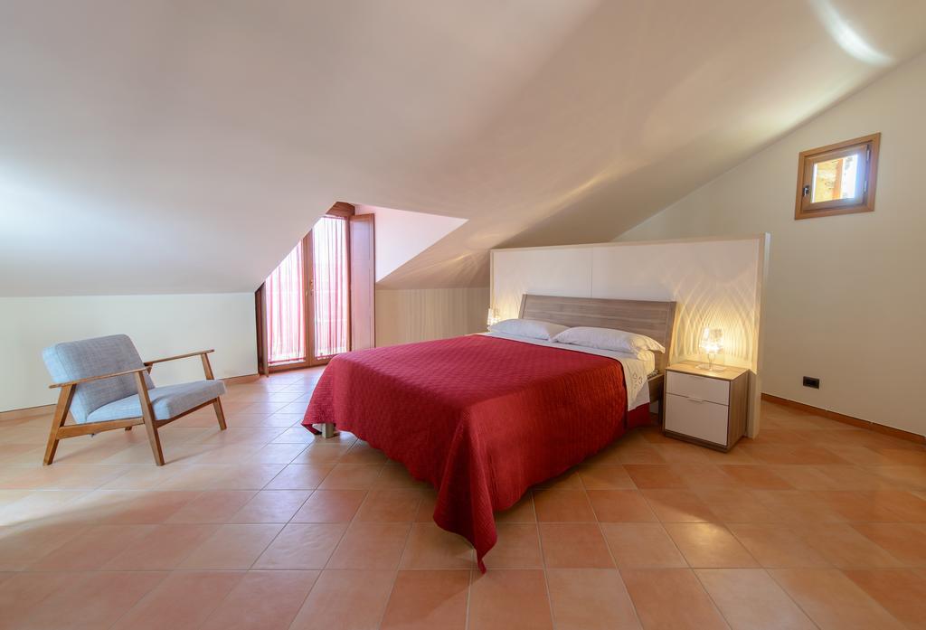 أولياسترو تشيلنتو La Bifora B&B الغرفة الصورة